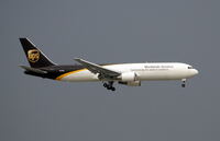 N319UP_DXB_290309-01